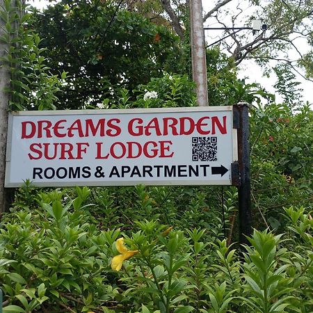 Dreams Garden Surf Lodge Midigama Timur Bagian luar foto